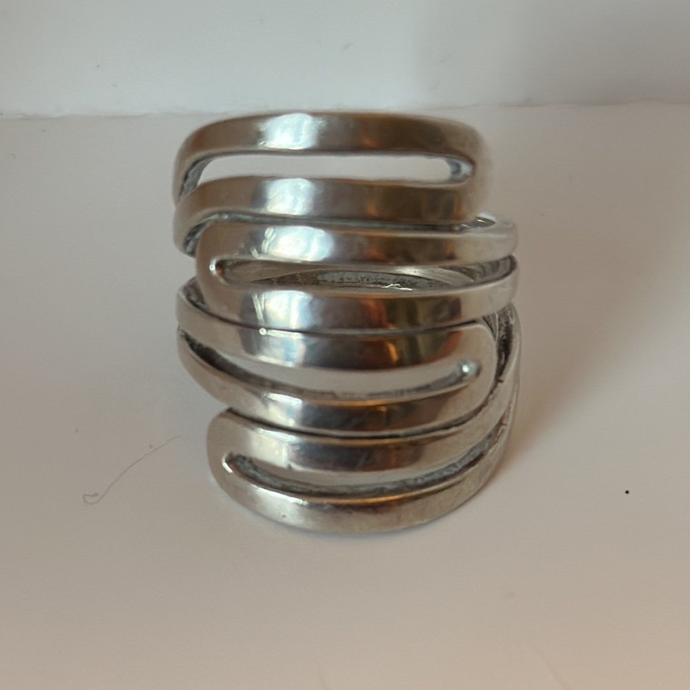 Silpada Sterling Silver Swirl Open Band Ring - Silver - Picture 4 of 4